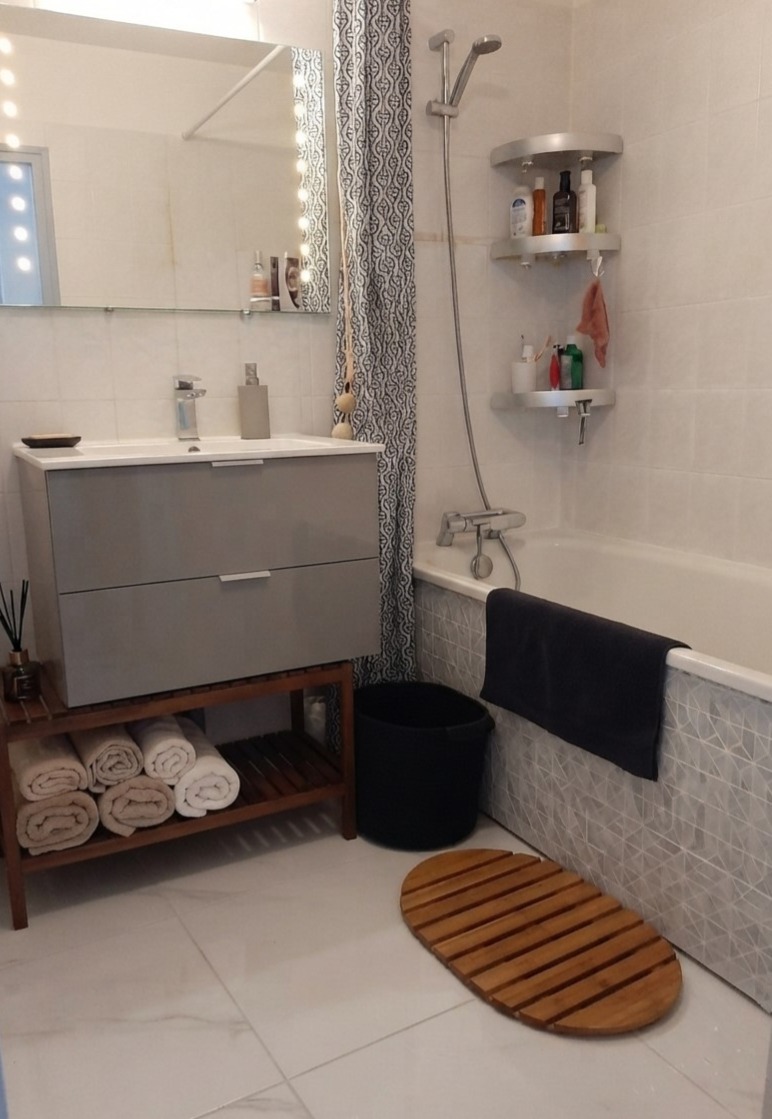 Salle de Bain Vue 2